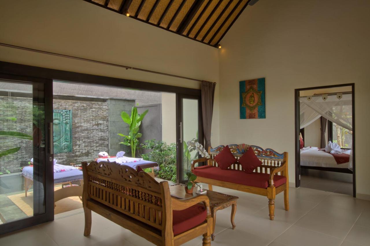 Villa Cahaya Perfectly Formed By The Natural Surrounding And Balinese Hospitality Ловіна Екстер'єр фото