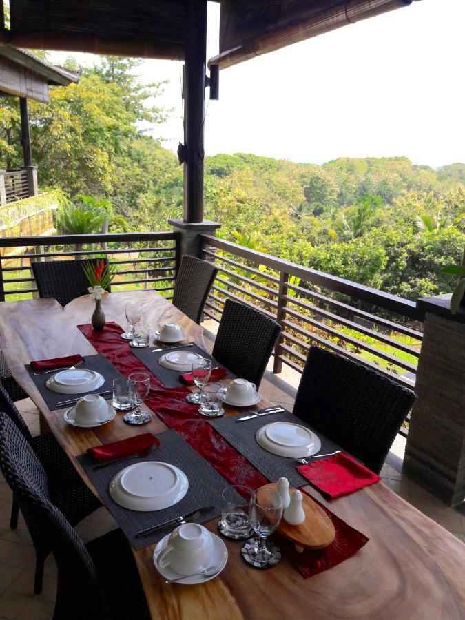 Villa Cahaya Perfectly Formed By The Natural Surrounding And Balinese Hospitality Ловіна Екстер'єр фото